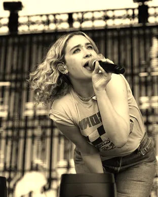 Blondshell Minneapolis