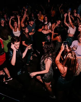 Broadway Rave