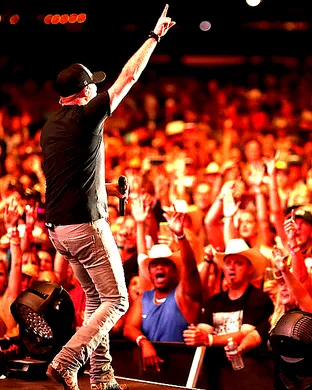 Cole Swindell Prior Lake