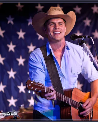 Dustin Lynch Welch