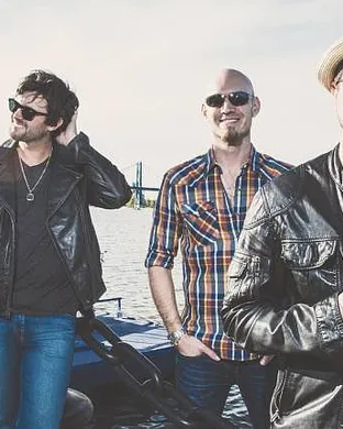 Eli Young Band & LANCO
