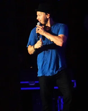 Gavin Degraw Minneapolis
