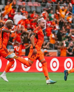 Houston Dynamo Fc Saint Paul