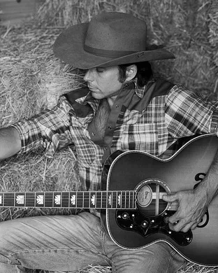 Lukas Nelson Shakopee