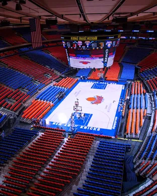 New York Knicks Saint Paul