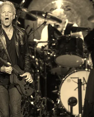 Rumours Of Fleetwood Mac Saint Paul